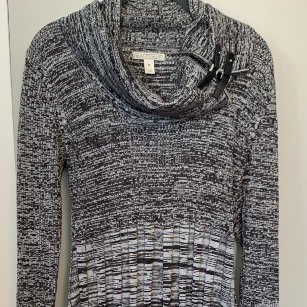 Dana Buchman sweater dress, size M, black/white